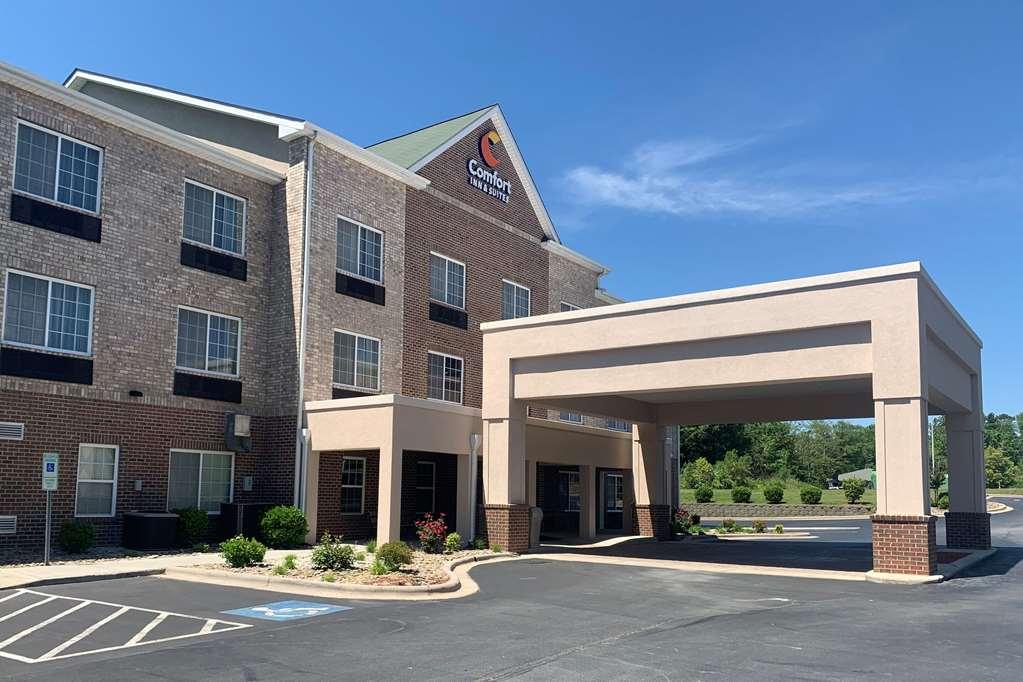 Comfort Inn & Suites High Point - Archdale Bagian luar foto
