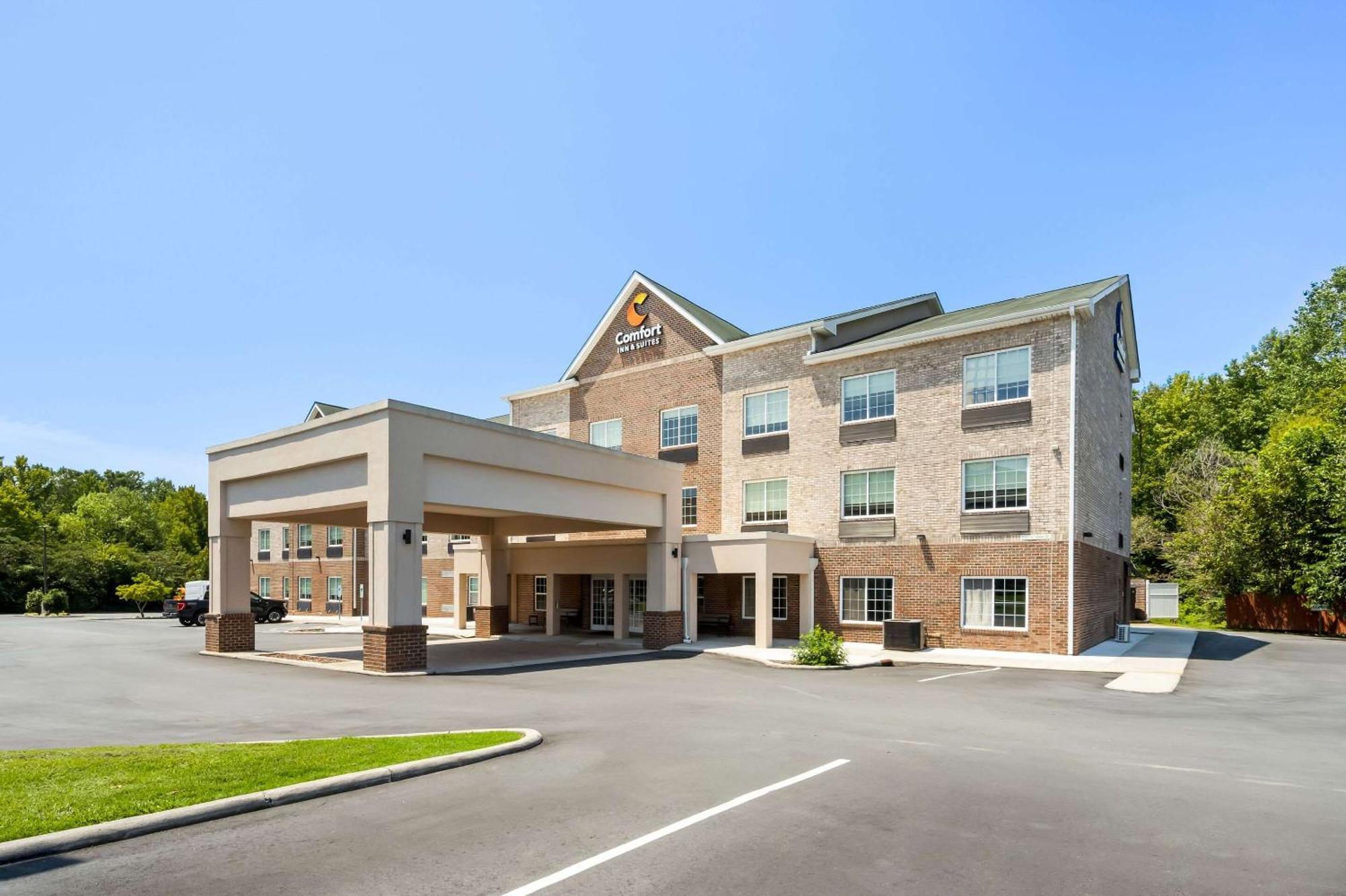 Comfort Inn & Suites High Point - Archdale Bagian luar foto